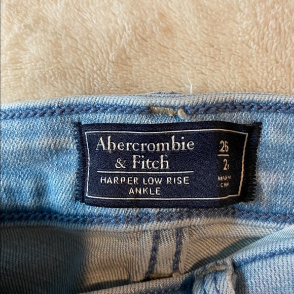 Abercrombie jeans - Picture 4 of 4
